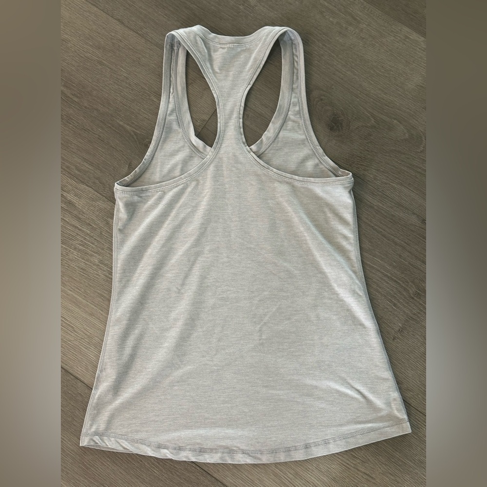 Vuori racerback tank Xs